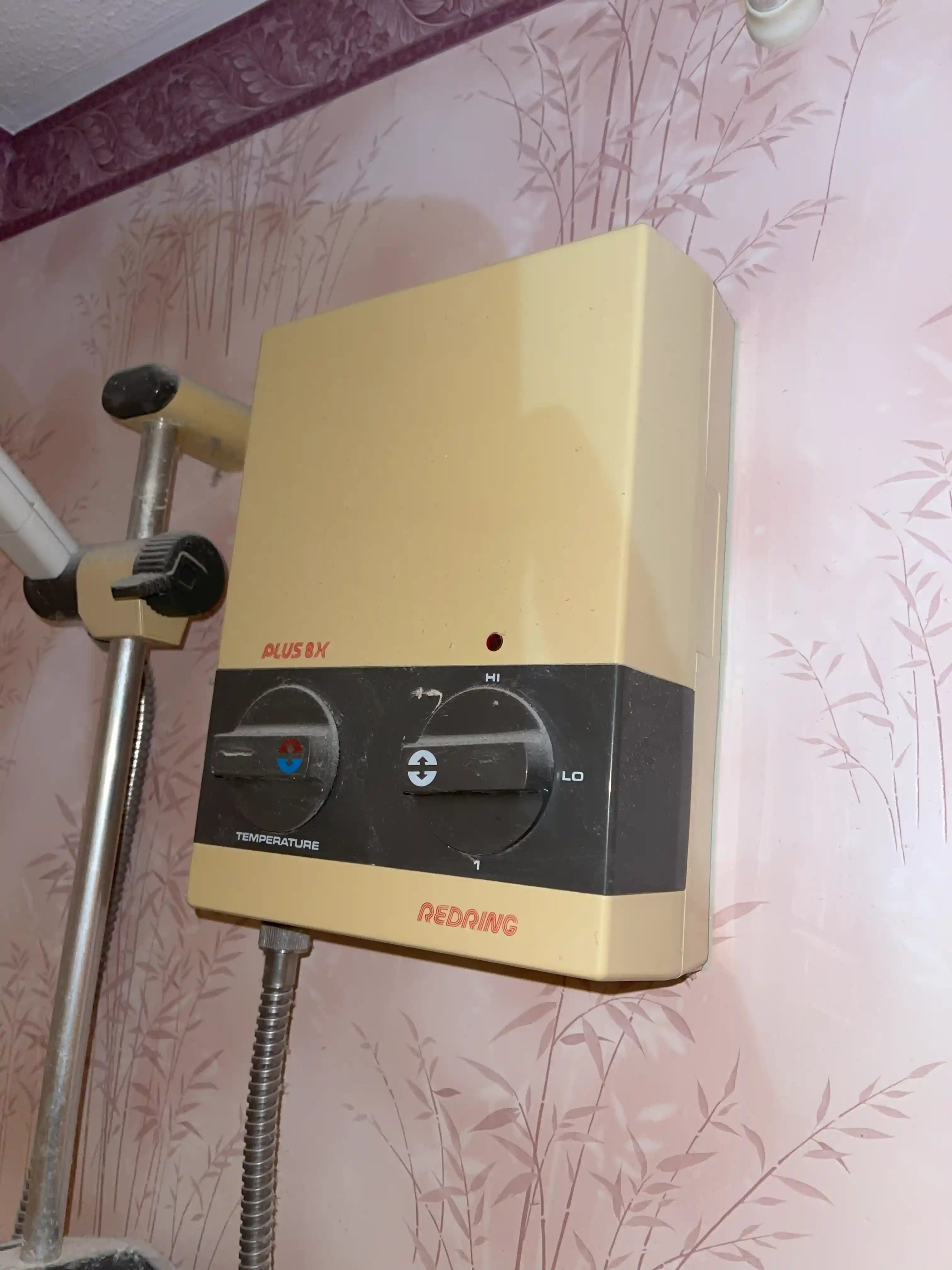 24 Hours Emergency Electrician near Barnet